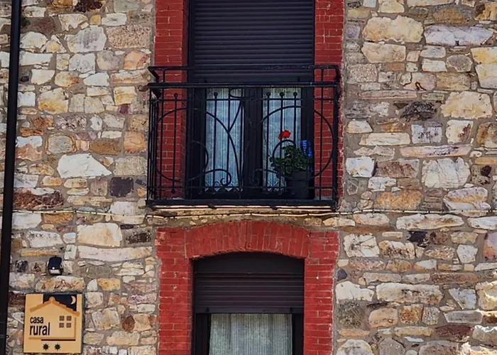 Salome, Mora De Luna, Al Lado Del Rio Luna בית נופש