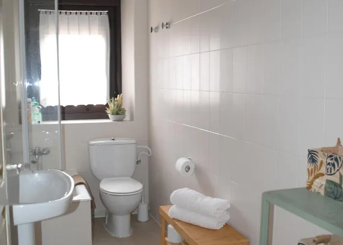 בית נופש Salome, Mora De Luna, Al Lado Del Rio Luna Vega de Caballeros