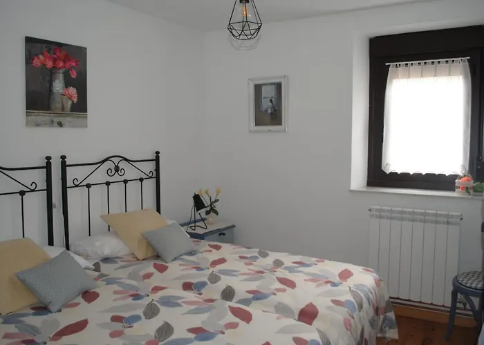 בית נופש Salome, Mora De Luna, Al Lado Del Rio Luna