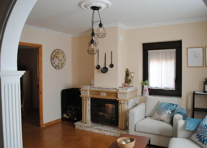 בית נופש Salome, Mora De Luna, Al Lado Del Rio Luna *