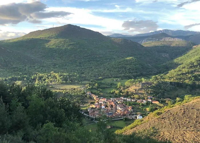 Salome, Mora De Luna, Al Lado Del Rio Luna בית נופש *